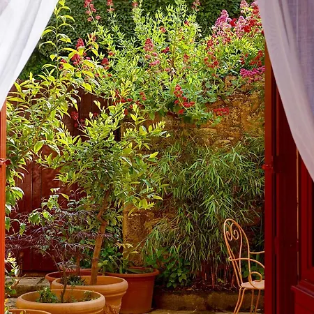 1 Logis A - Self-catering House * Domme